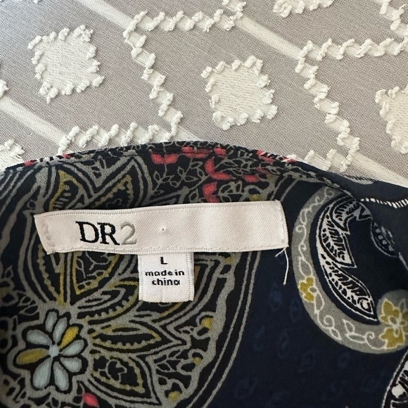 Daniel Rainn DR 2 Navy Paisley Women’s Large Blouse - Picture 9 of 11